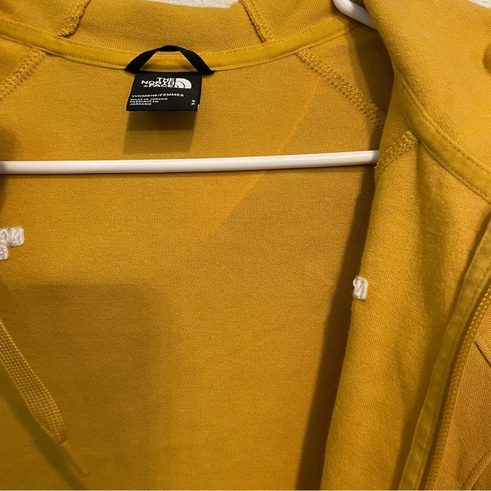 The North Face Mustard Yellow Zip Hoodie Jacket Women Small Outdoor - Picture 8 of 14